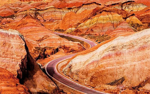 张掖七彩丹霞旅游景区关于调整游客最大承载量的公告