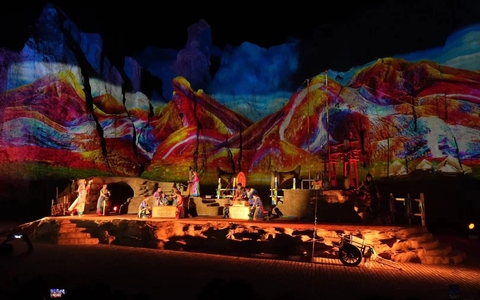 关于《阿兰拉格达》沉浸式梦幻山谷光影演艺恢复演出的通告