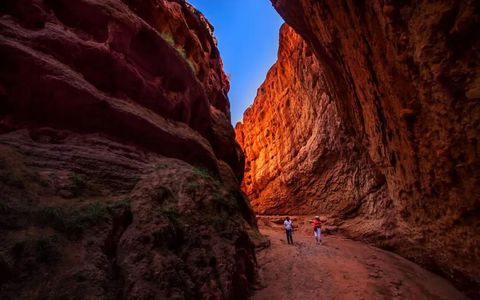 张掖平山湖大峡谷景区面向2025年应届中、高考考生免门票！