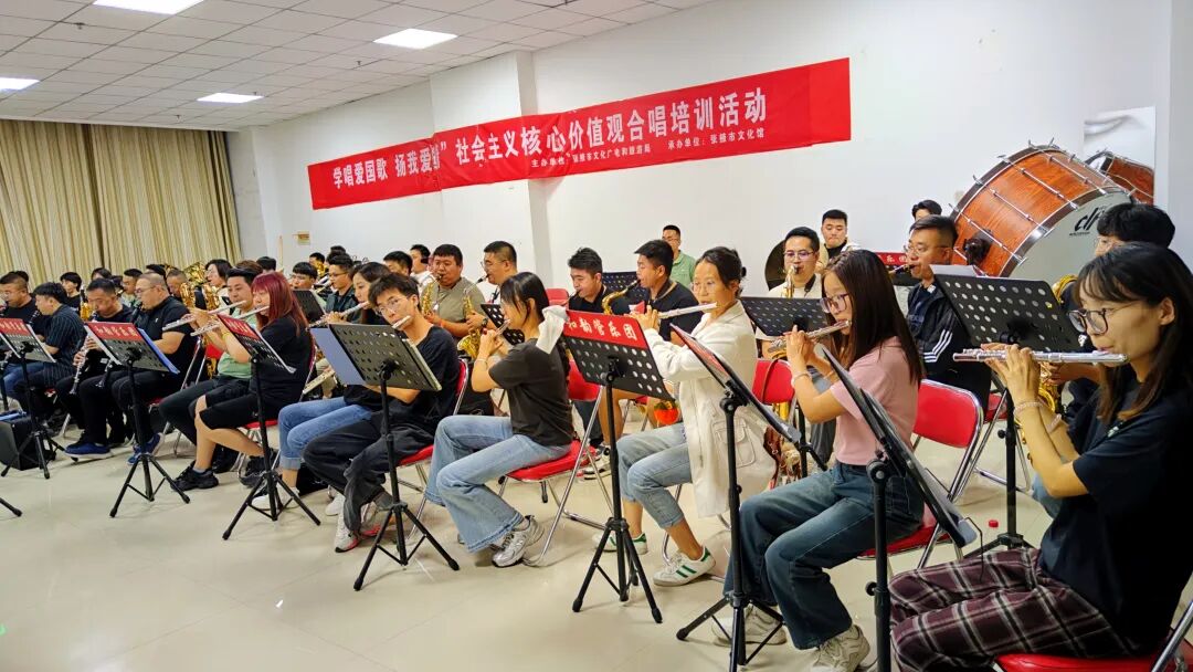 “跟着艺术游张掖”2025彩虹张掖音乐演出季“胜利的号角”管乐专场公益音乐会