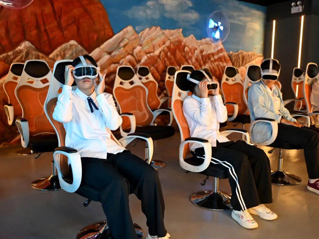 马年专属｜张掖七彩丹霞免门票 + 消费优惠攻略，速藏！